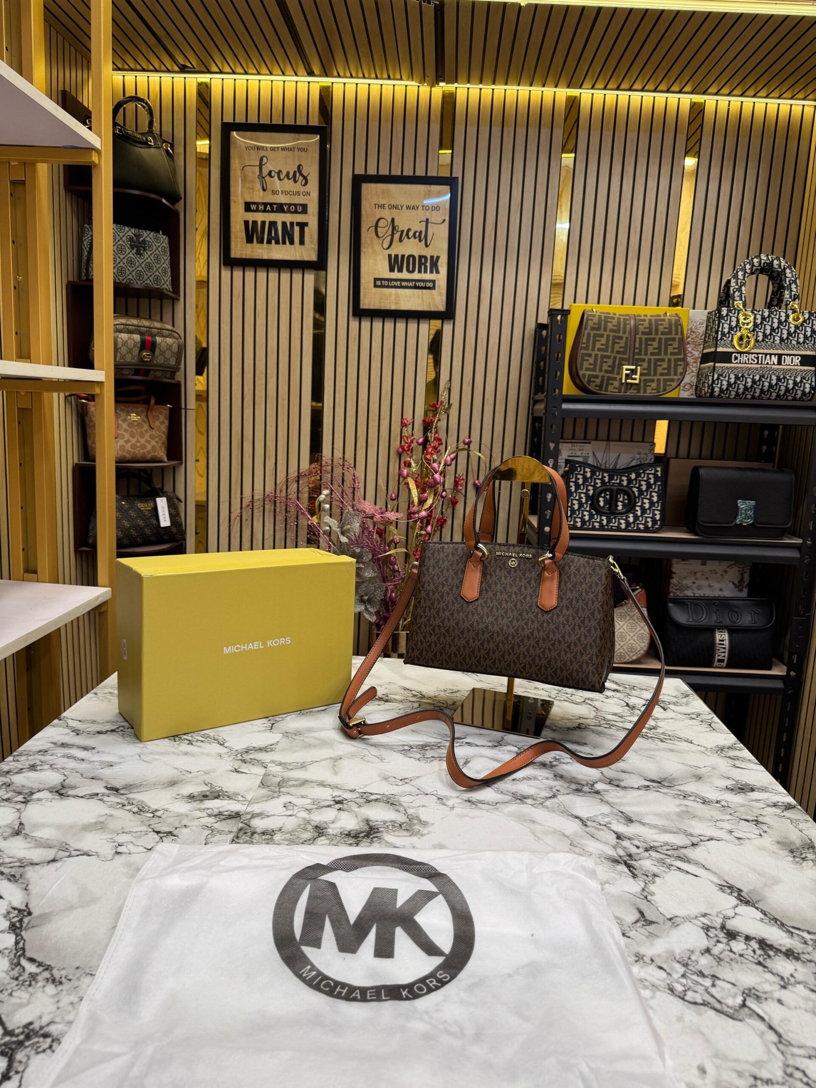 MICHAEL KORS EMMA WITH ORIGINAL BOX AND CARRY BAG