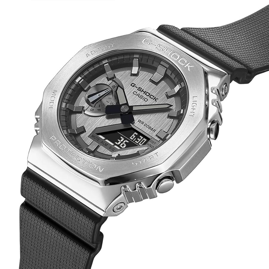 G-SHOCK GM 2100 SILVER BLACK PRIMIUM QUILTY WATCH
